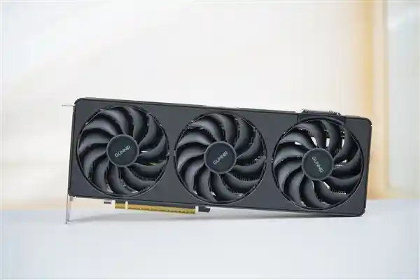 全新发布！蓝戟锐炫B580 Photon 12G OC显卡震撼登场，性能再突破！