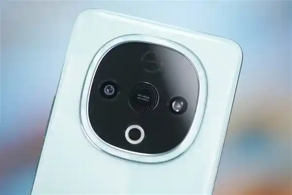 vivo Y300清新美背，让你爱不释手！