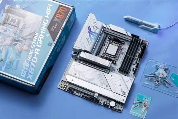 华硕X870/Z890吹雪主板：圣诞节特惠，高颜值装机送礼佳选