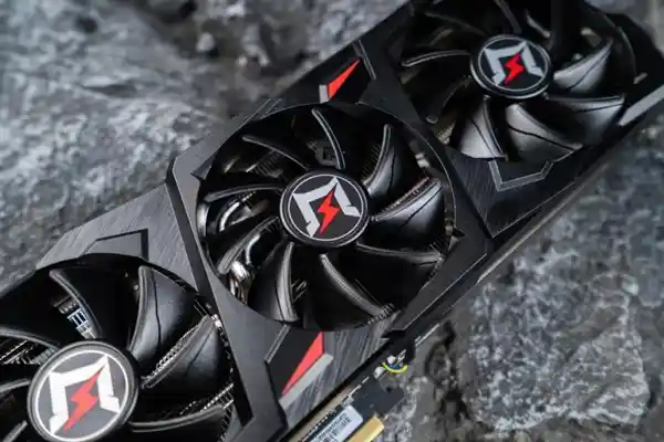 《极限竞速》极速挑战 耕升 GeForce RTX 4070 SUPER 追风赛出风格