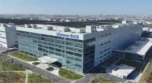 维信诺：创新引领 探秘超级工厂的新时代