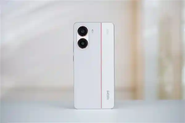 小米Redmi Turbo 4 Pro曝光：搭载骁龙 8s Elite+7000mAh巨型电池，4月震撼登场