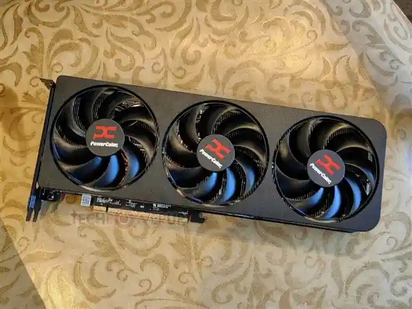 AMD RX 9070 XT暗黑犬/红魔突破3GHz，首款显卡达到3.06GHz超频速度！