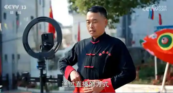 央视点赞！抖音才艺主播办村晚，传承文化遗产路越走越宽