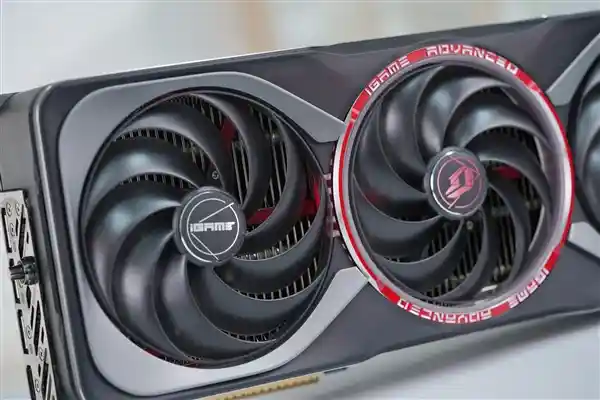 国内独家定制！七彩虹iGame RTX 5090D Advanced 32GB显卡震撼登场