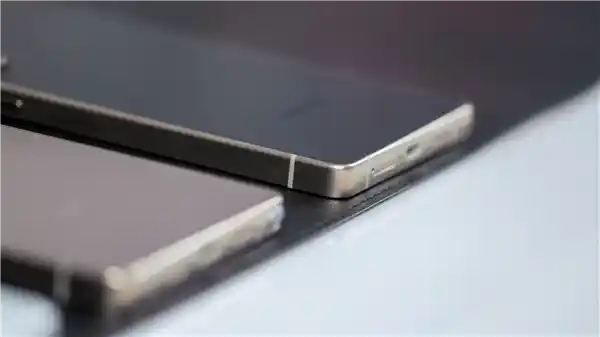 三星Galaxy S25 Ultra震撼登场！万元级安卓机皇华丽亮相