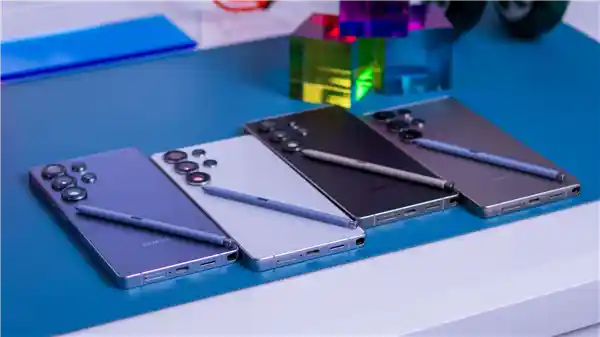 三星Galaxy S25 Ultra震撼登场！万元级安卓机皇华丽亮相