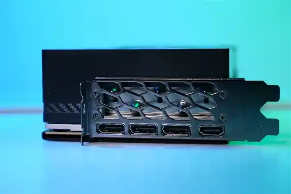影驰GeForce RTX 5090 D 大将登场，全新升级再创AI加速新标杆