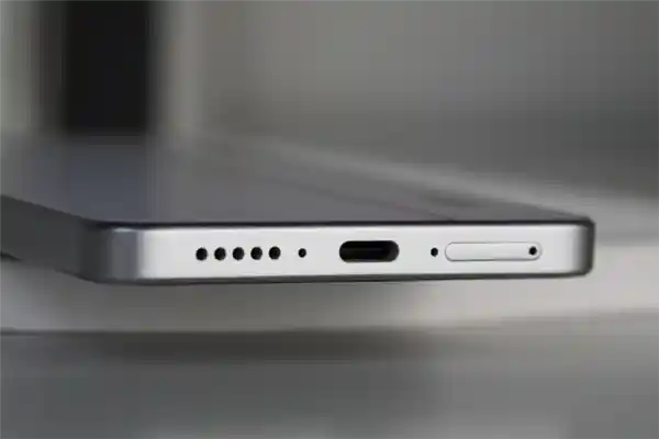 1999元抢先体验！REDMI Turbo 4震撼登场，续航双重卷王实力揭秘