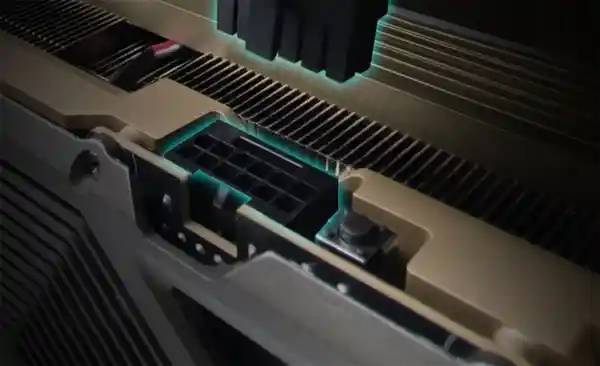 突破性技术！全新索泰 GeForce RTX 5080 显卡搭载DLSS 4，性能暴增8倍！首发评测揭秘
