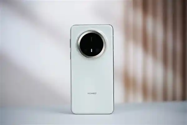华为Mate 70系列惊喜升级！鸿蒙5.0.0.126发布：关机状态下也能精准定位