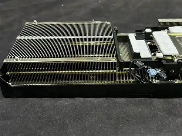 【DLSS 4革新体验】耕升GeForce RTX 5070 Ti追风： redefine 4K游戏入门标准