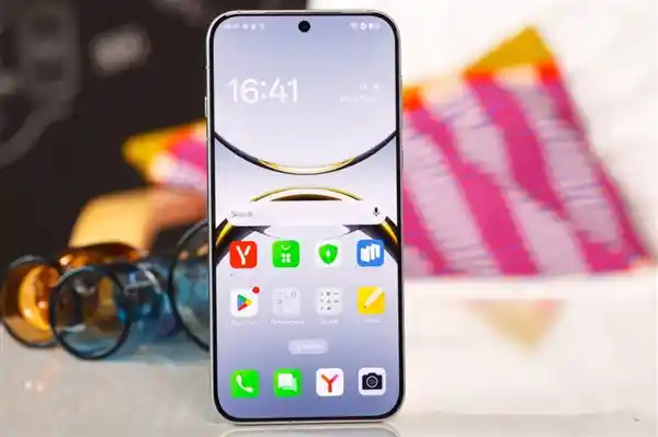[颠覆想象！史上最薄天玑9400小屏旗舰OPPO Find X8 Next三月震撼发布]