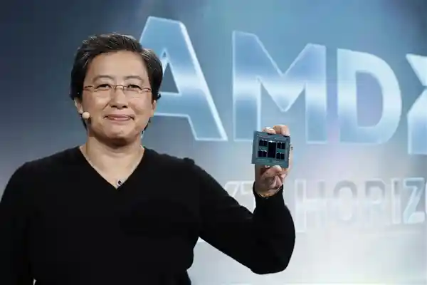 AMD苏姿丰：DeepSeek助力我们迈向新的高度！