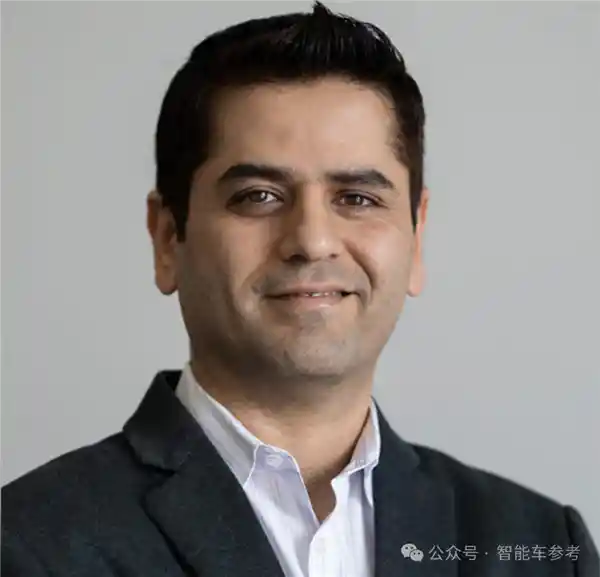 特斯拉市值蒸发7000亿！高管频繁抛售股票，马斯克亲弟也涉及其中