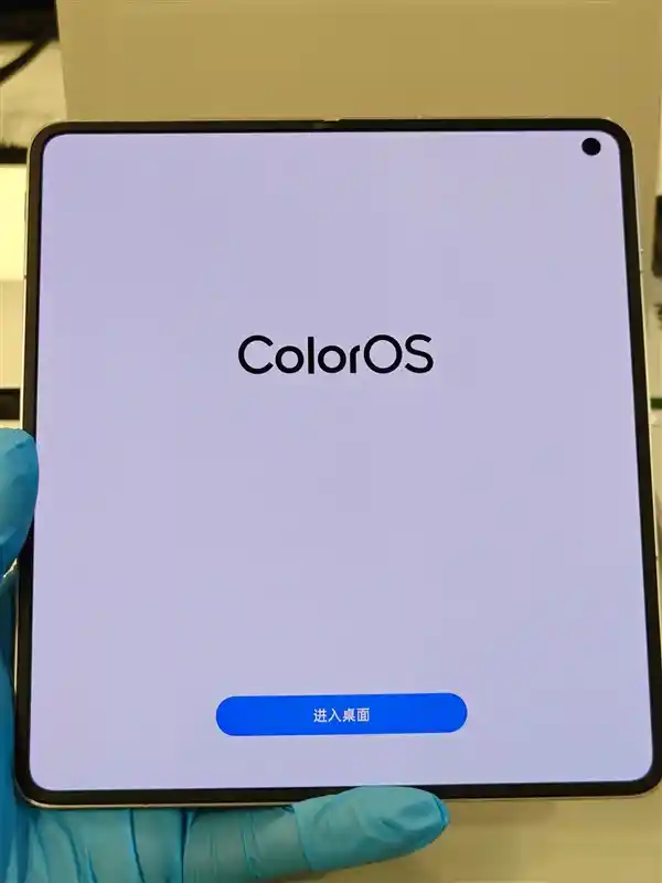 OPPO Find N5惊艳亮相：折痕轻薄 机身创新之最