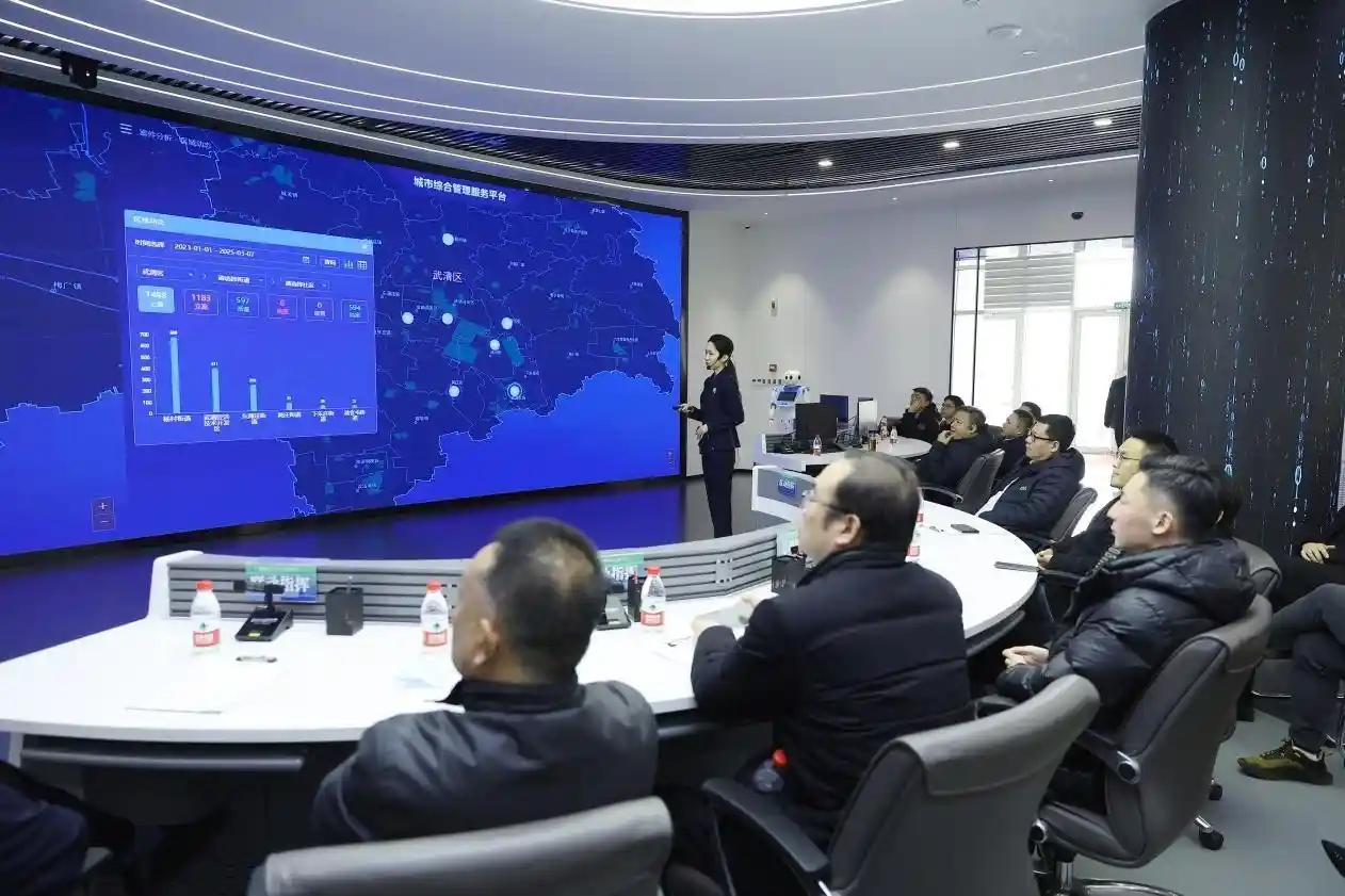 智创未来：紫光云携手伙伴，共绘云数智融合新蓝图