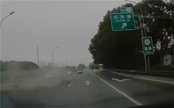 避免路怒！开车别和比亚迪汉比，一位理想L6车主的故事