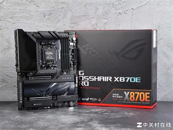 AMD锐龙9 9950X3D震撼登场：生产力与游戏性能全面提升！