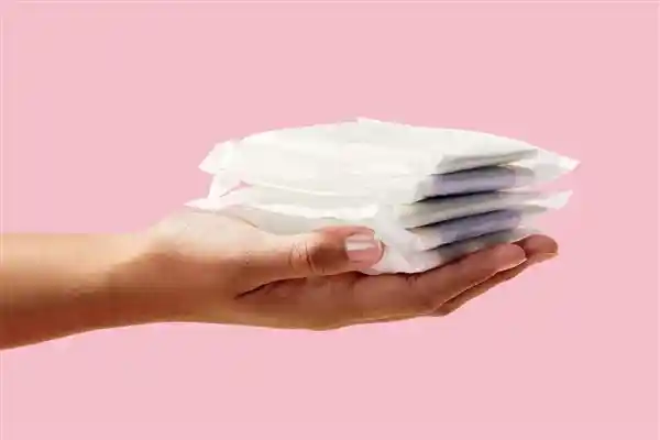 揭秘30倍暴利下的消费者陷阱：信任被侵蚀的真相