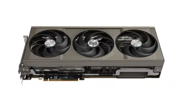 RX 9070 XT首发：蓝宝石率先搭载16针供电接口，安全隐匿设计惊艳亮相