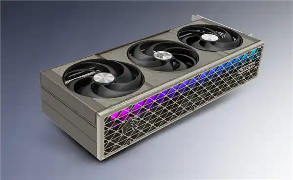 RX 9070 XT首发：蓝宝石率先搭载16针供电接口，安全隐匿设计惊艳亮相