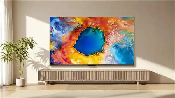 《音画双芯引爆视听革命，火箭炮SOUND加持东芝Z600QF PRO登顶影音新巅峰》