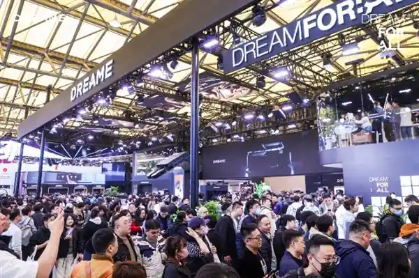 追觅科技引爆AWE2025：全生态智能矩阵重磅发布，开启行业未来新篇章