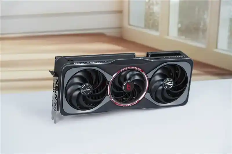 《刺客信条：影》4K畅玩无忧！七彩虹iGame RTX 5070 Advanced OC深度评测：性能狂飙，吊打RTX 4070 Ti