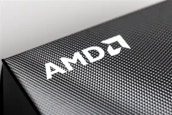 《AMD锐龙AI MAX+395实测：性能爆表，颠覆想象！》