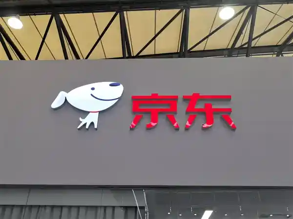 《四十日腾飞：京东外卖日订单量强势突破100万》