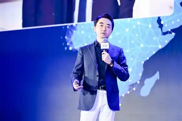 《2025华为云出海峰会：助力企业打造全球竞争优势》