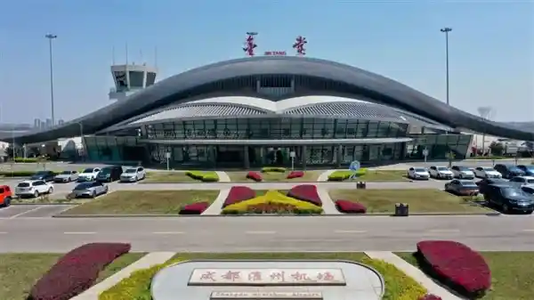 《破浪而出！混江龙水陆两栖无人机成功挑战2800公里航程》