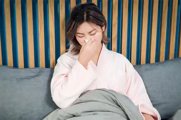 春捂有妙招：解锁洋葱穿衣法，轻松应对气温任性变！