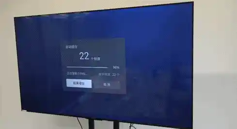 《只需一根铁丝，轻松破解电视台付费墙？真相惊呆了！》
