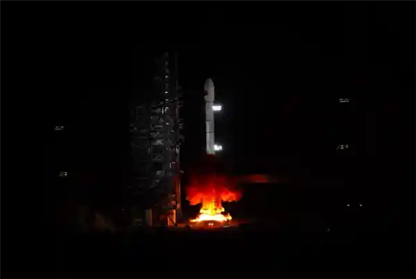 天链二号04星成功发射！为中国航天器注入测控新动力