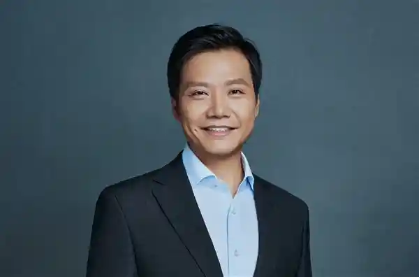 《雷军首进中国前十！财富暴增超一倍惊艳全球》