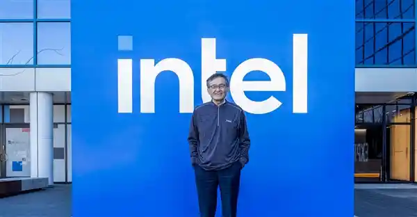 《Intel CEO锁定未来两代CPU发布节奏，神秘显卡竟被集体忽略？》