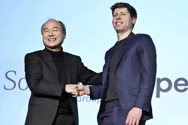 《左手换右手：马斯克缔造千亿AI帝国，卸下枷锁再启新程》
