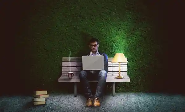 人大代表呼吁：为员工涨薪，创造幸福共赢！