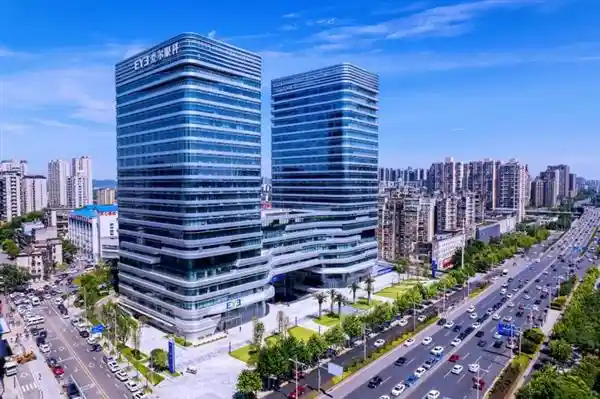 联想AI一体机助力爱尔眼科实现眼睛升级 深度搜索技术全面升级