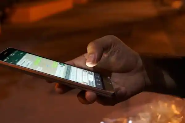 《揭秘交友APP背后的秘密：女性用户聊天分红竟高达45%以上！》