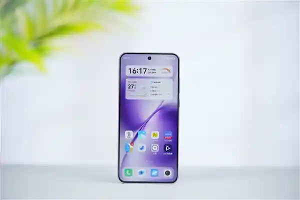 《屏霸出击！vivo X200s直屏旗舰震撼图赏》