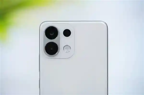 《搭载OPPO史上最强续航！K12s新品图赏震撼来袭》
