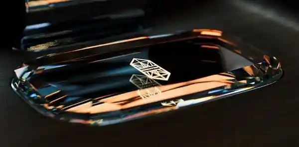 《颠覆想象的中式奢华！尊界S800引爆上海车展》