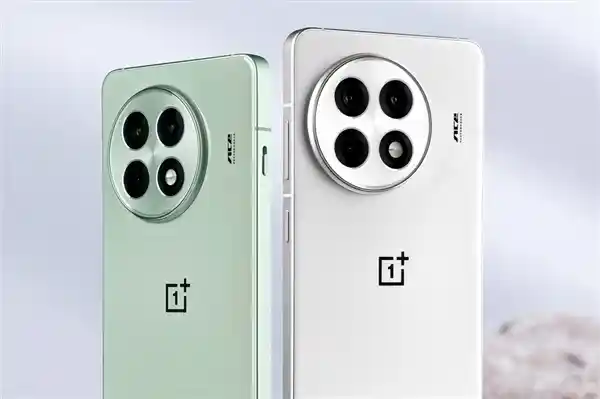 《一加Ace 5系列官宣：天玑9400E首发登场，性能吊打骁龙8 Gen3！》