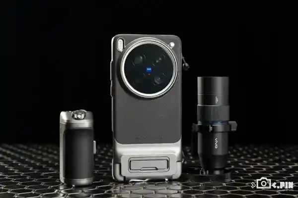 《挑战影像巅峰！蓝厂新机强势来袭，视频拍摄吊打苹果iPhone？》