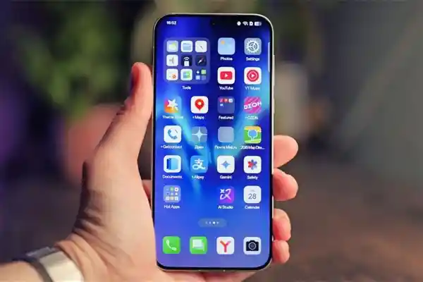 《搭载巨型风扇的OPPO K13 Turbo：骁龙8s Gen4性能怪兽来袭》
