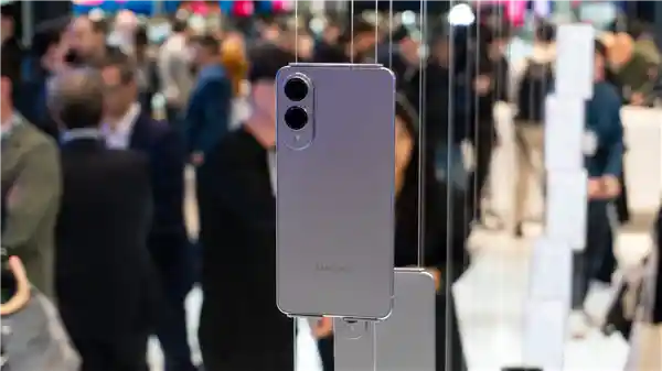「全球最轻薄骁龙8至尊版2K曲面屏旗舰华为P60 Pro Plus震撼发布！」