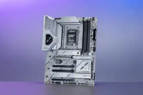 《性能爆表！全新白色款华硕X870 AYW电竞主板强势登场》